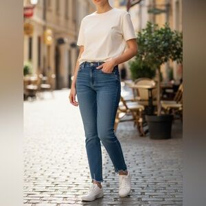 ZARA‎ THE BOOTCUT JEAN SIZE 0
